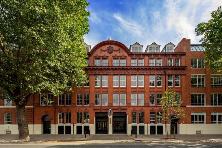 Work and Play at The Ministry – Kensington and Chelsea Review